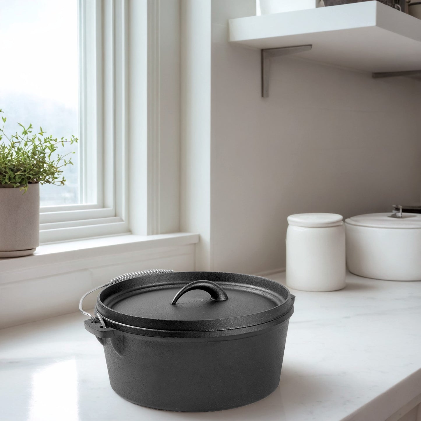 1x Cast Iron Dutch Oven Sauce Pot with Lid - 25x10cm, Galvanized Wire Handle, Heavy-Duty Cast Iron Pot for Sauce/Soup/Stew, Oven Safe & Compatible with All Cooktops