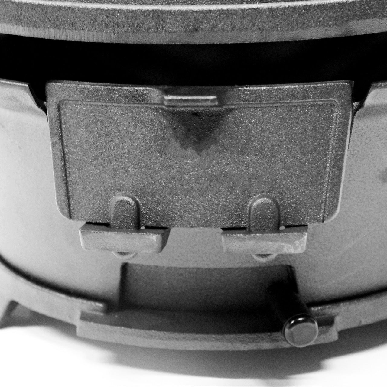 Full Cast Iron BBQ Stove - Outdoor Charcoal BBQ/Grill Stove with Handle