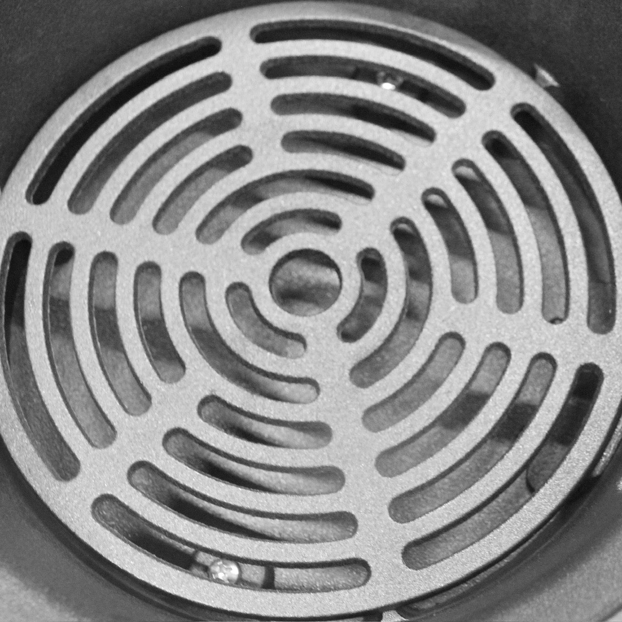 Full Cast Iron BBQ Stove - Outdoor Charcoal BBQ/Grill Stove with Handle